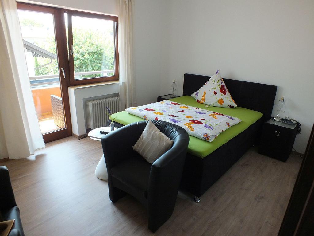 Gästehaus Müller Bad Schonborn Habitación foto
